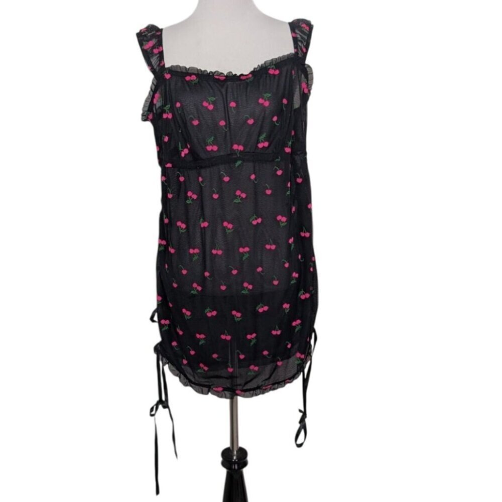 Torrid Cherry Lace Wireless Chemise Womens Size 3X Black Sheer Lace Up Ruffle